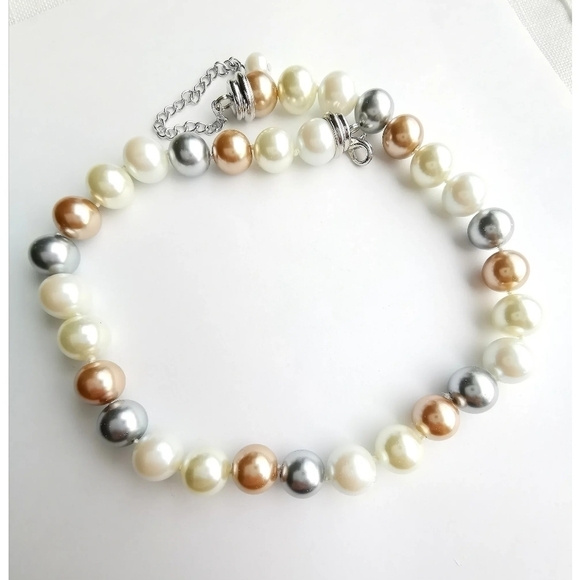 Tri colour white golden gray faux Tahitian Pearl choker necklace 🆕 - Picture 9 of 9